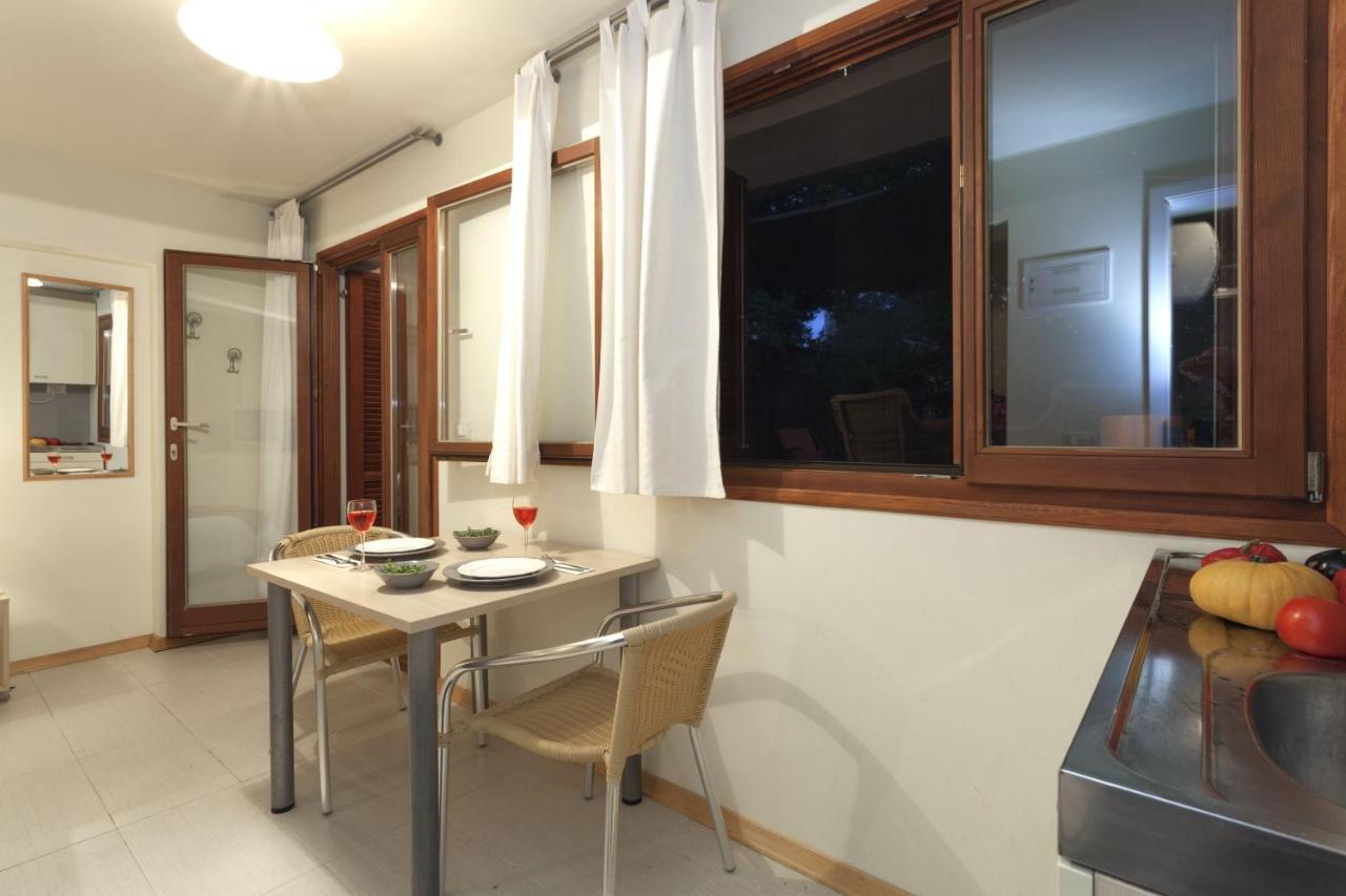 Studio Green Garden Borik 罗维尼 外观 照片